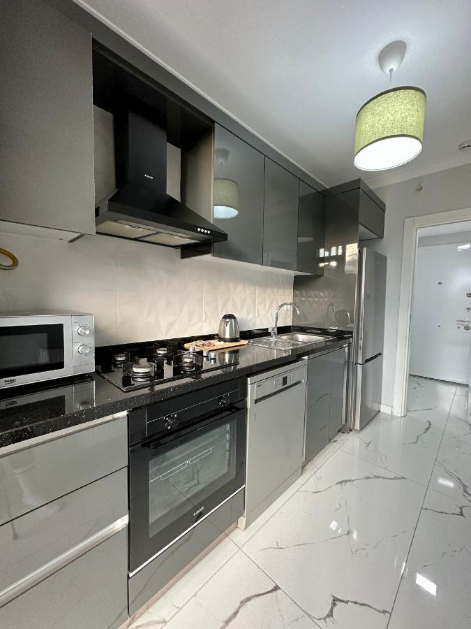 Sisli Modern Residence, 2 Bedroom Apartments, 250M Metro Station Istanbul Exterior photo